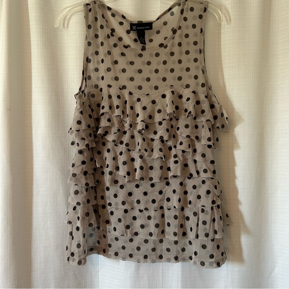 Gray & Black Polka Dot Ruffle Sleeveless Top